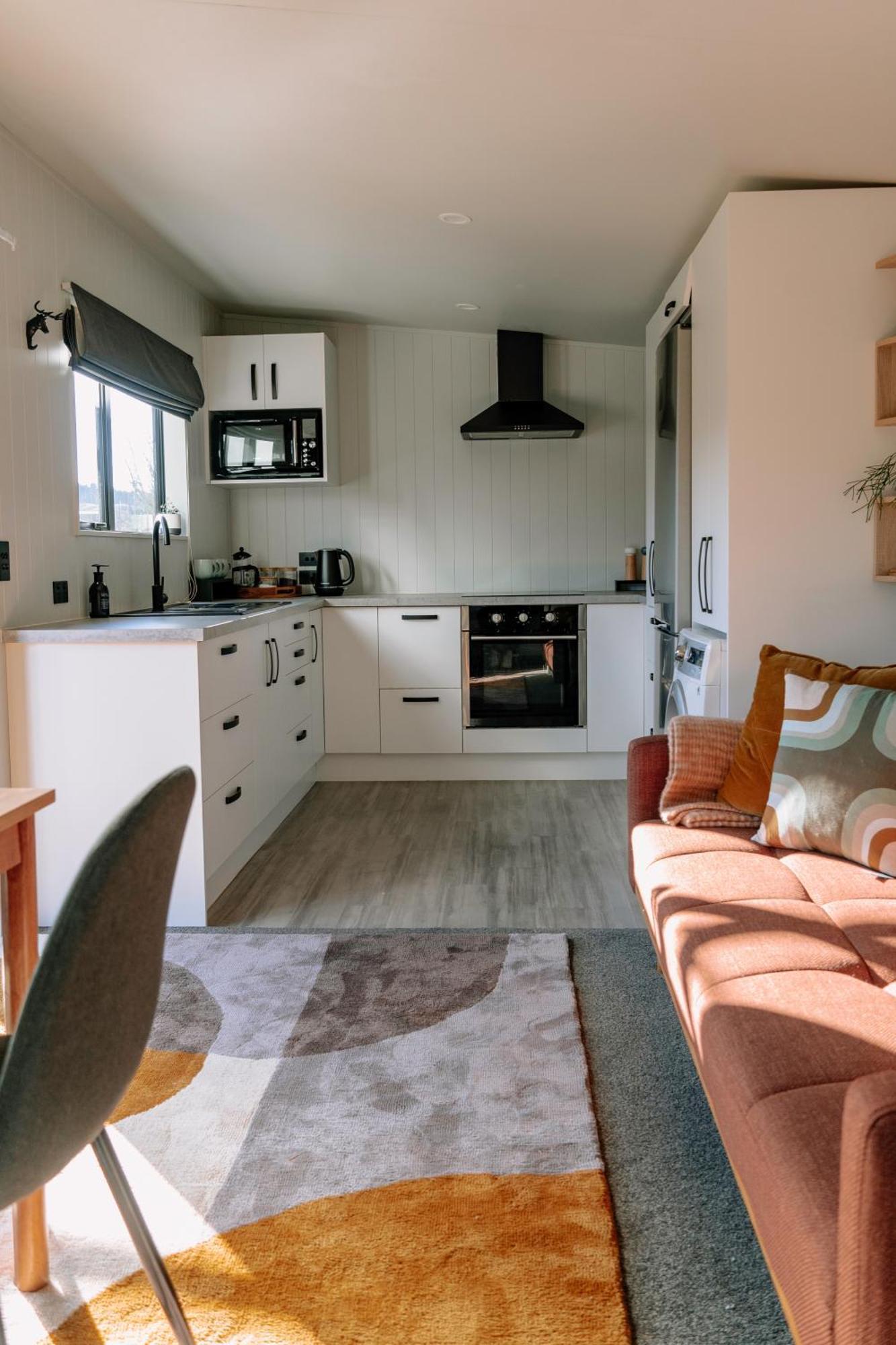 Mountain Cabin - Central, Cosy And Cute With Views Wanaka Luaran gambar
